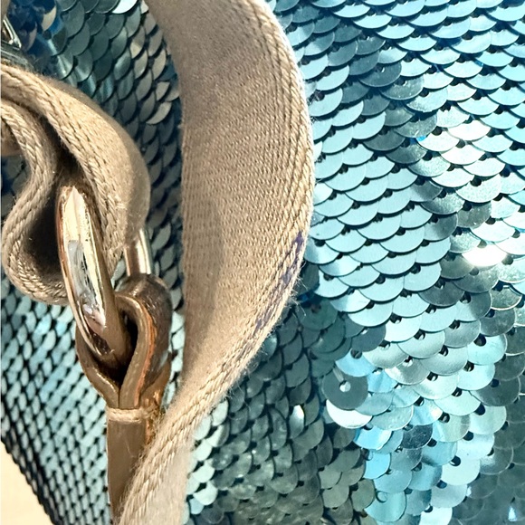 🩵✨ Coach Poppy Spotlight Turquoise Sequin Sparkly Limited Edition Backpack - Picture 11 of 17